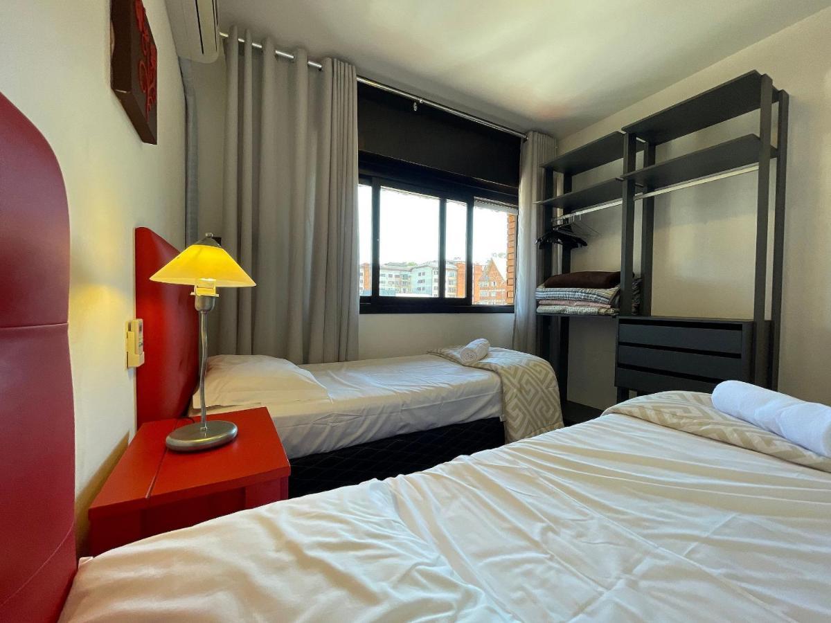 Ferienwohnung Apartamento Oppitz - No Coracao De Gramado Junto Da Rua Coberta Exterior foto