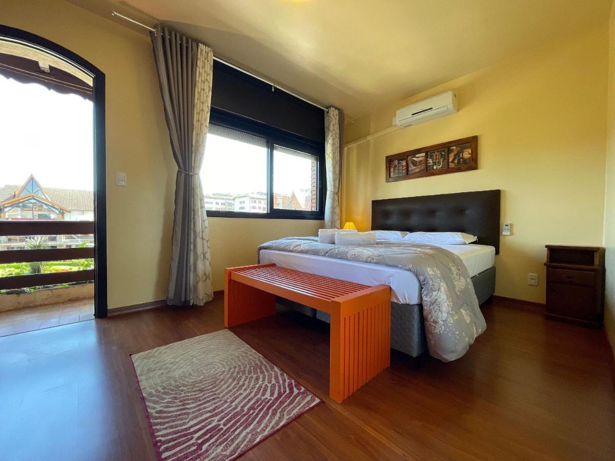 Ferienwohnung Apartamento Oppitz - No Coracao De Gramado Junto Da Rua Coberta Exterior foto