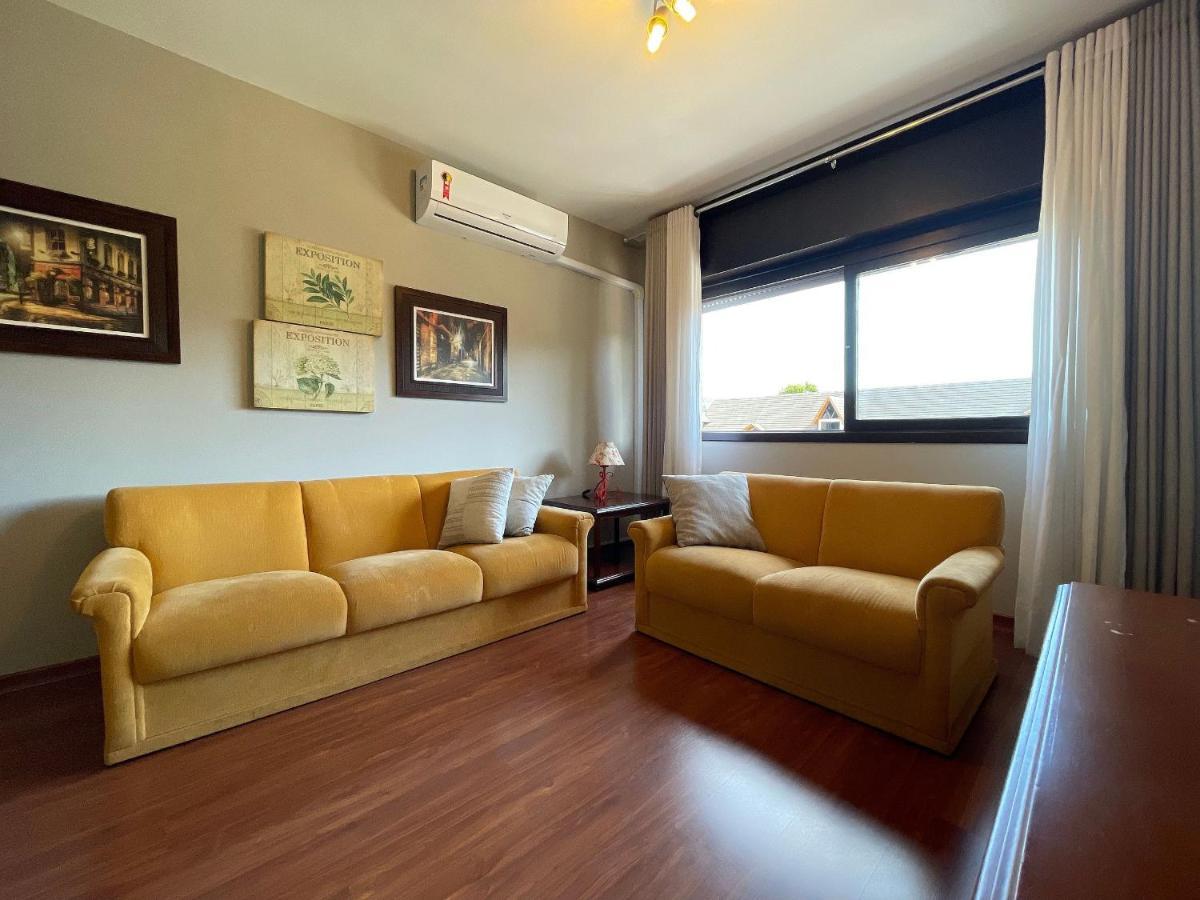 Ferienwohnung Apartamento Oppitz - No Coracao De Gramado Junto Da Rua Coberta Exterior foto