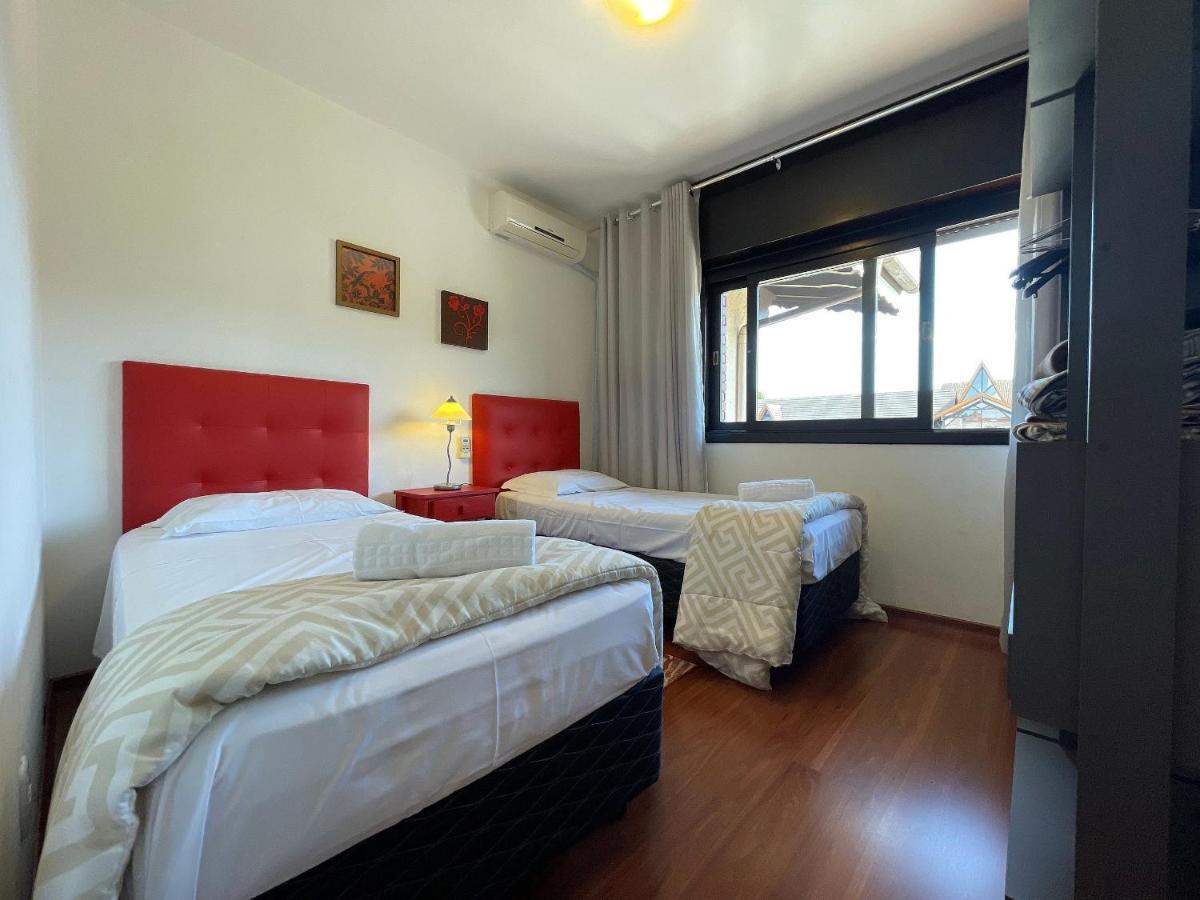 Ferienwohnung Apartamento Oppitz - No Coracao De Gramado Junto Da Rua Coberta Exterior foto